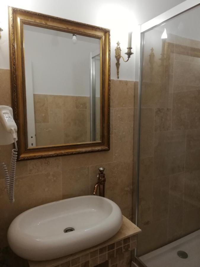 Aparthotel Weiss Little Palace Braszów Zewnętrze zdjęcie