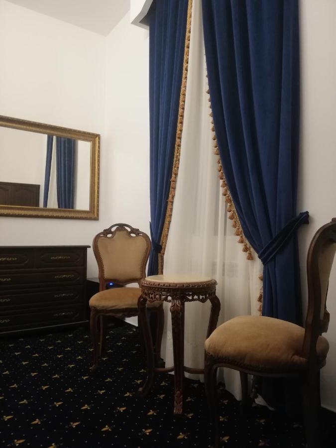 Weiss Little Palace Braszów Zewnętrze zdjęcie